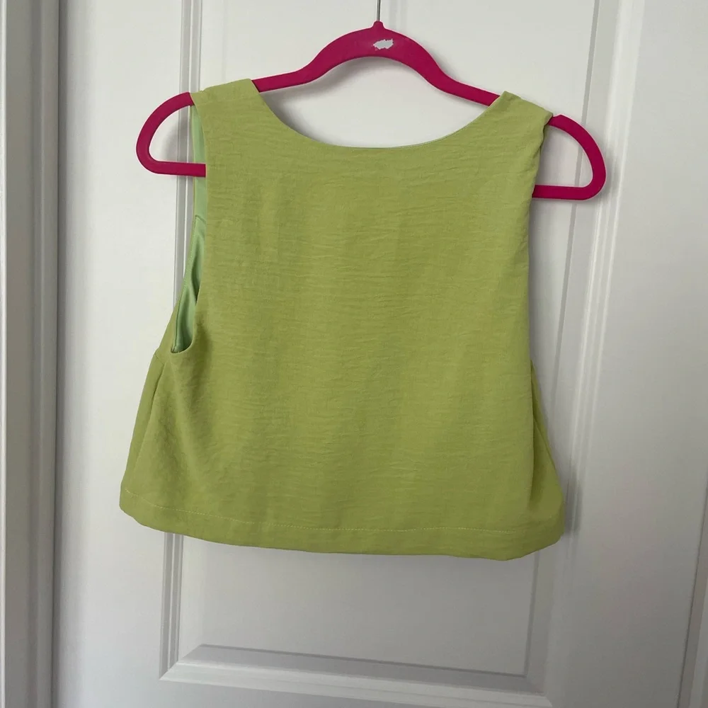 FORE - Neon‎ Cropped Matching Short Set